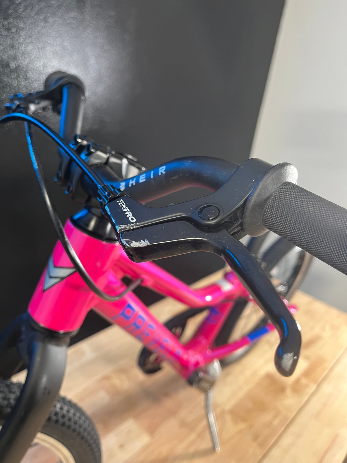 Prevelo Bikes-Alpha Two / MkII / Party Pink / Good / (OUTLET)-