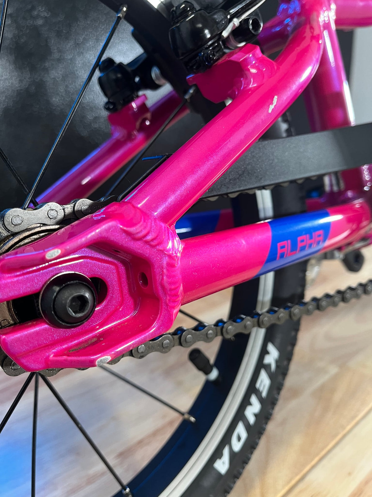 Prevelo Bikes-Alpha Two / MkII / Party Pink / Good / (OUTLET)-