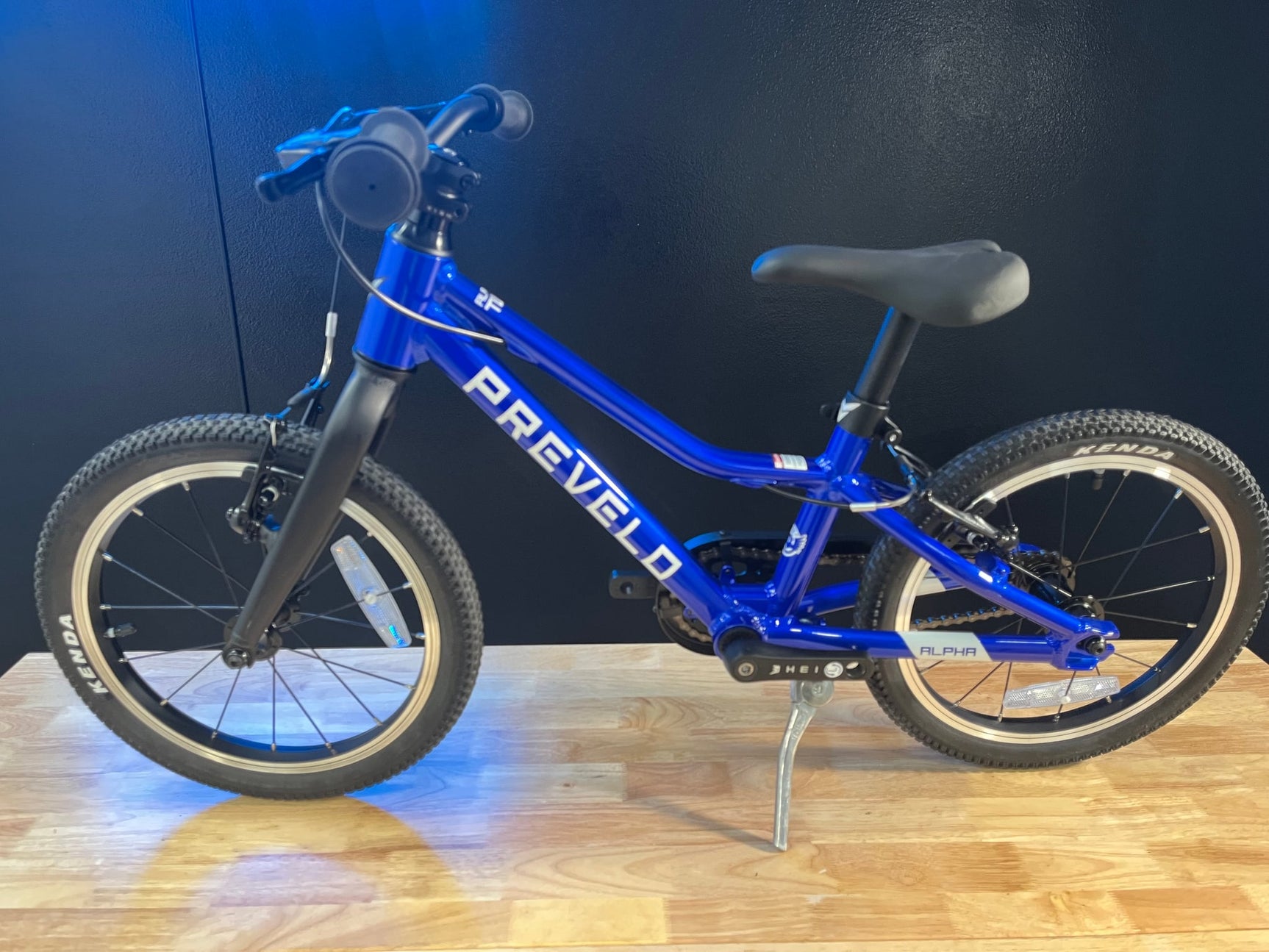 Alpha Two / MkII / Braap Blue / Good / (OUTLET)