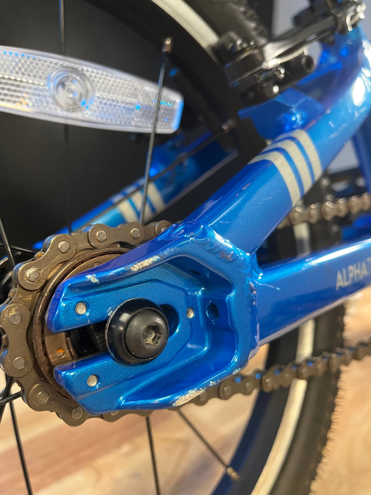 Alpha Two / MkI / Braap Blue / Good / (OUTLET)