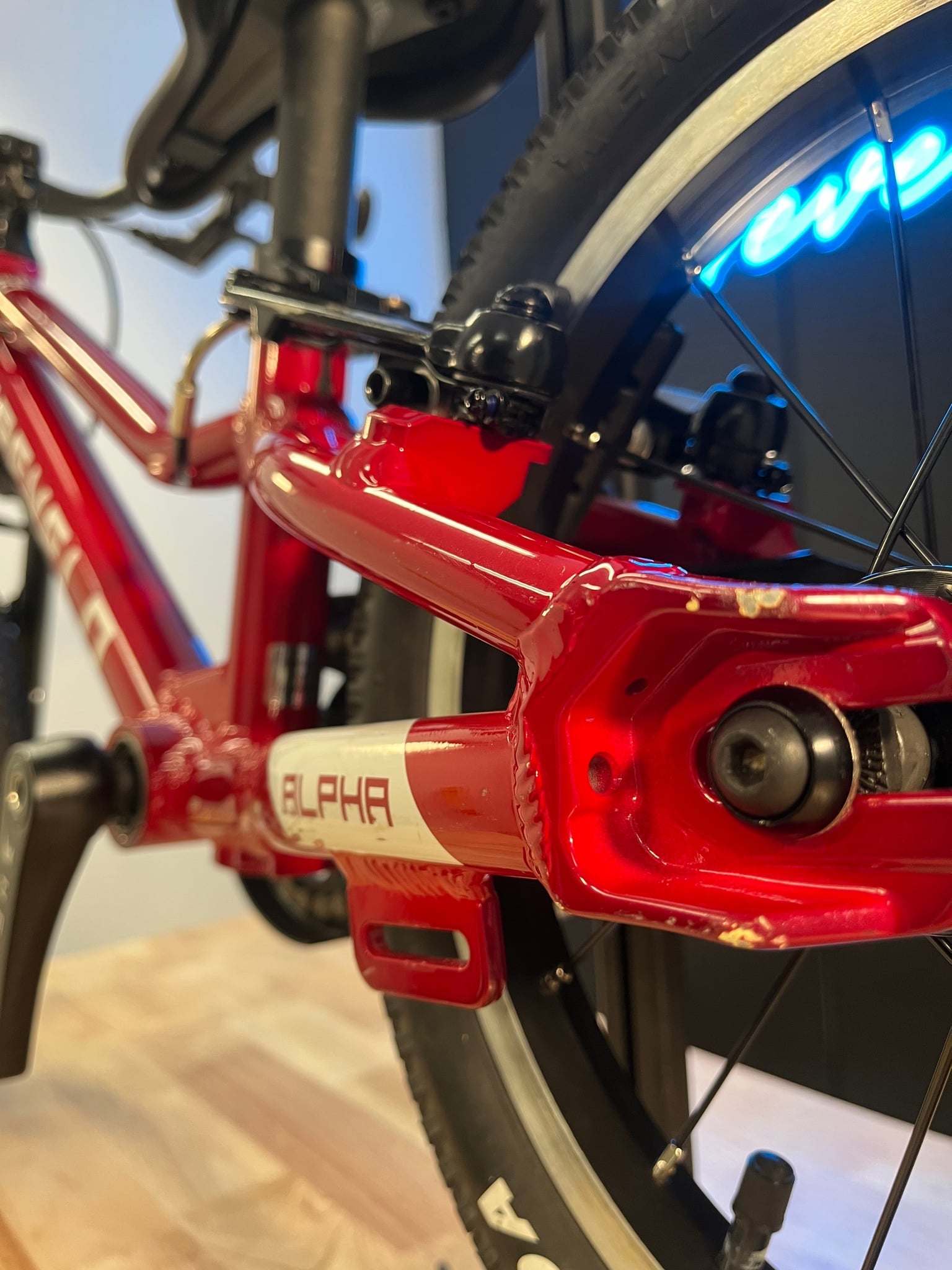Prevelo Bikes-Alpha One / MkII / Rapid Red / Good / (OUTLET)-