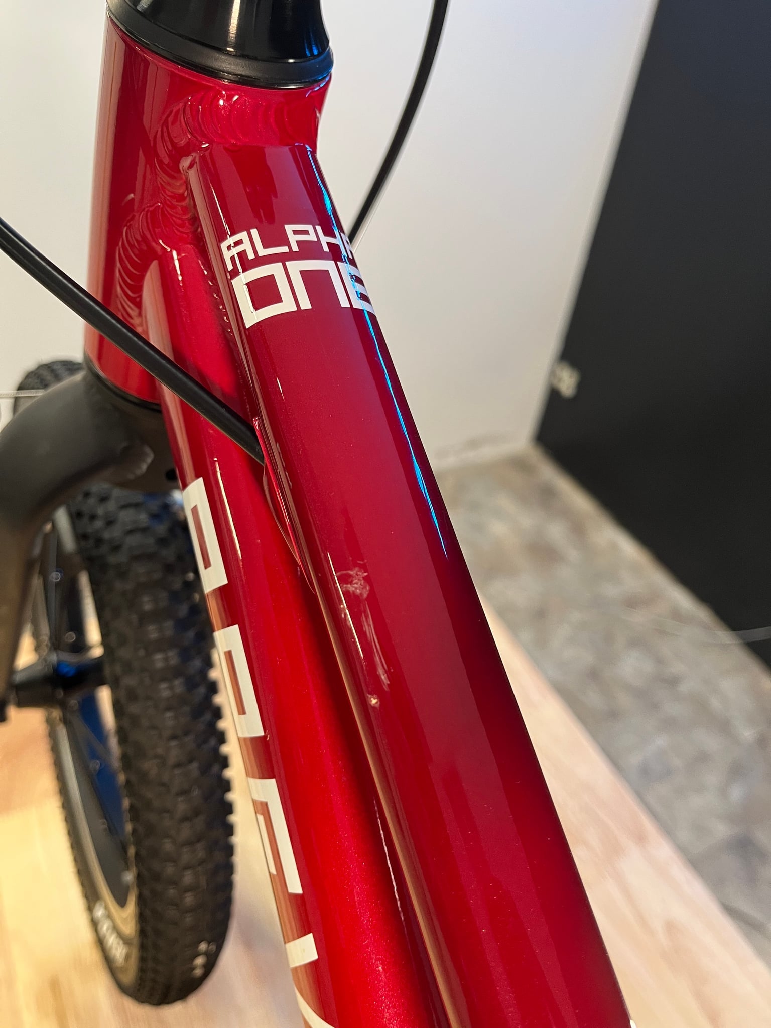 Prevelo Bikes-Alpha One / MkII / Rapid Red / Good / (OUTLET)-