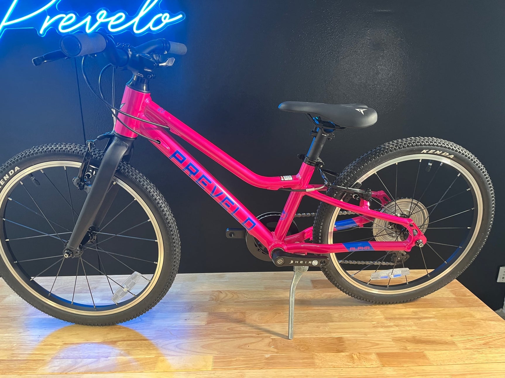 Prevelo Bikes-Alpha Three / MkII / Party Pink / Good / (OUTLET)-