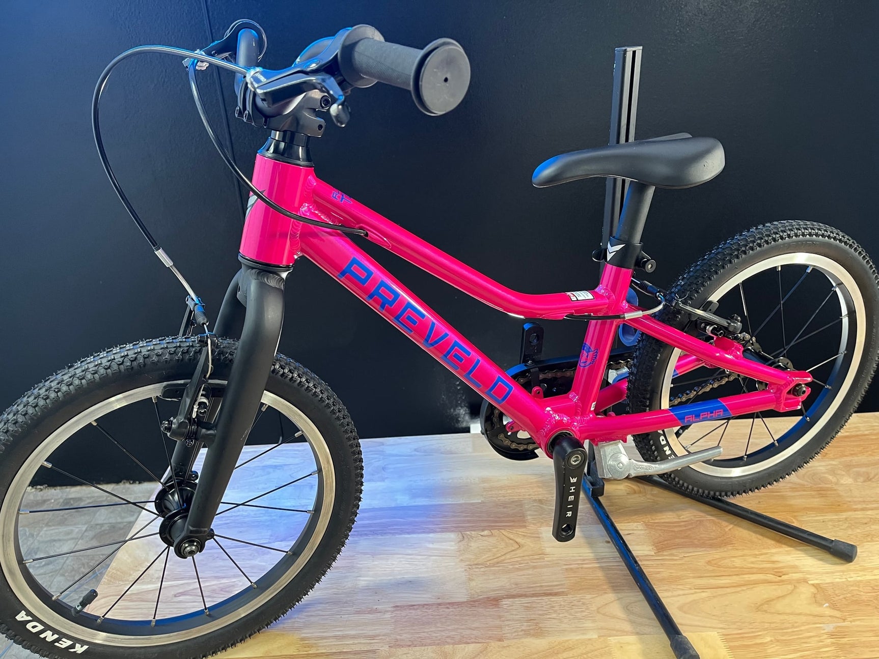 Prevelo Bikes-Alpha Two / MkII / Party Pink / Excellent / (OUTLET)-