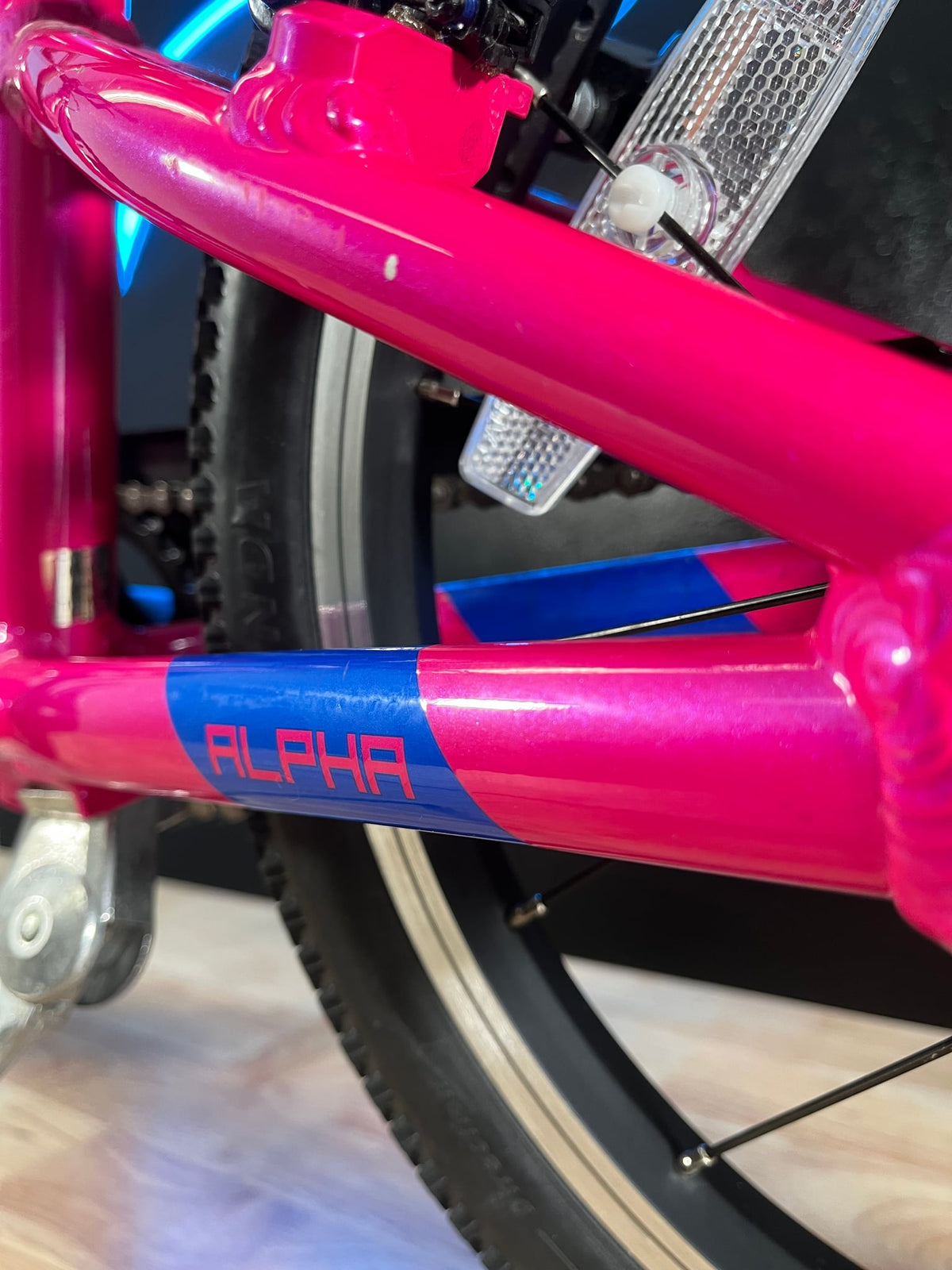 Prevelo Bikes-Alpha Two / MkII / Party Pink / Good / (OUTLET)-