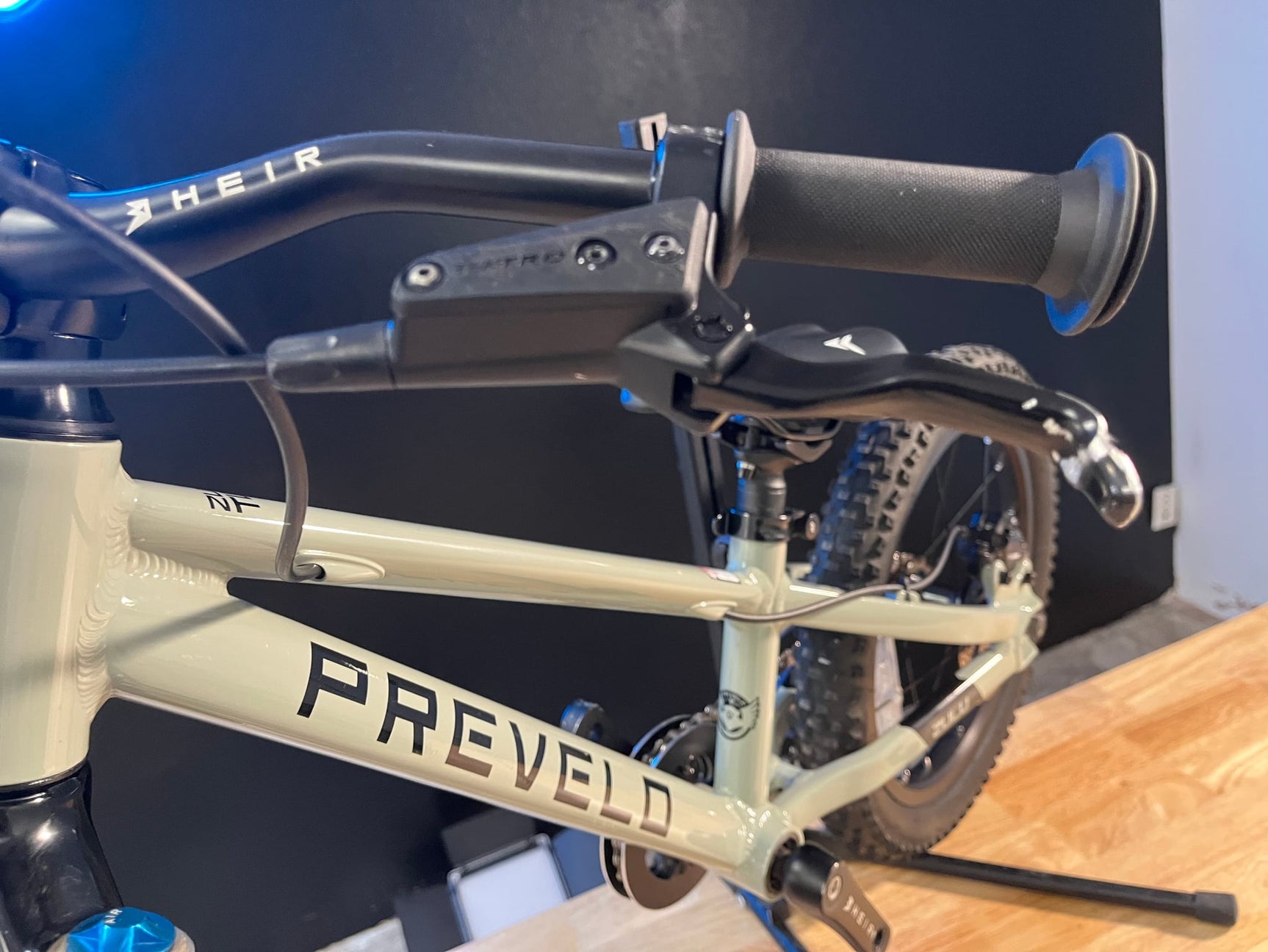 Prevelo Bikes-Zulu Two HEIR / MkI / Grey / Fair / (OUTLET)-