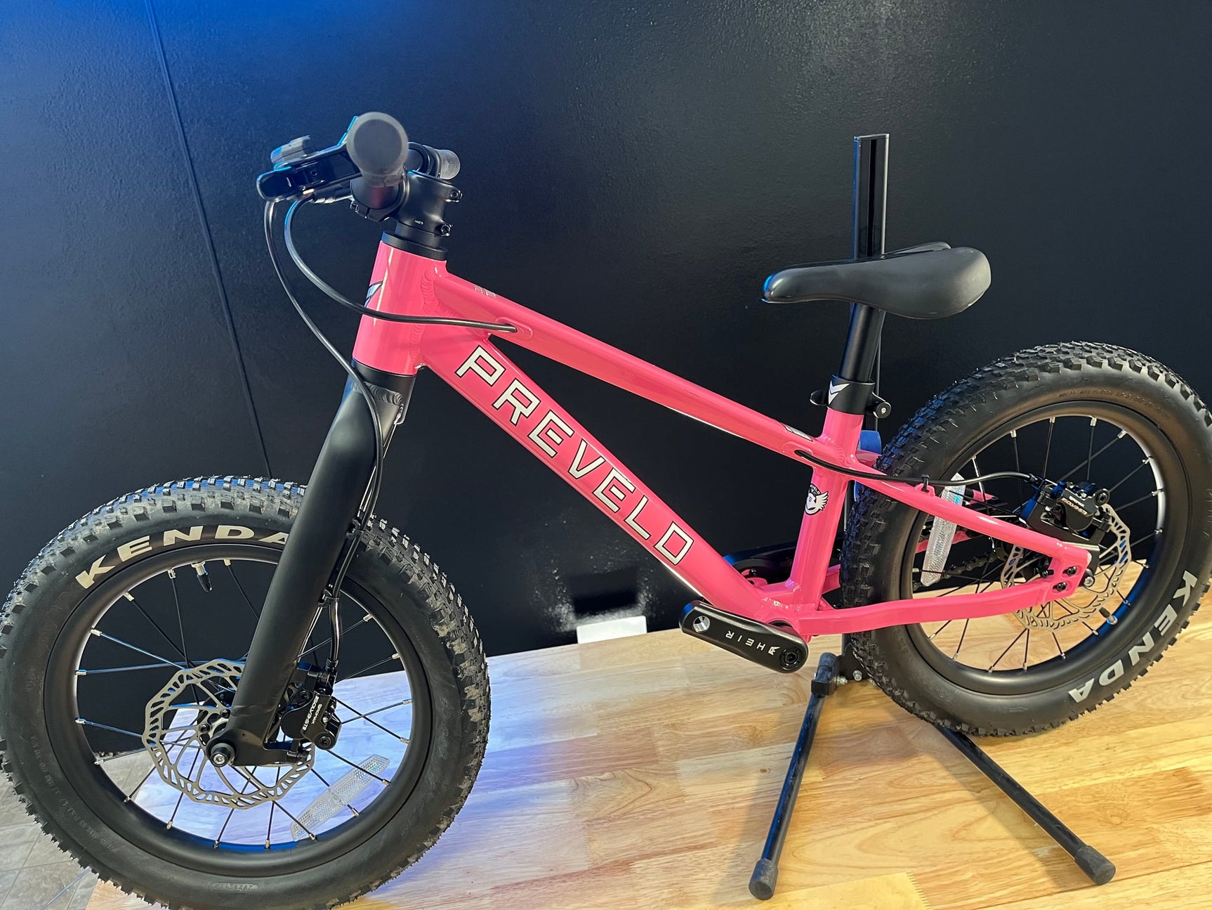 Prevelo Bikes-Zulu Two / MkII / Pedal to the Metal Pink / Excellent / (OUTLET)-