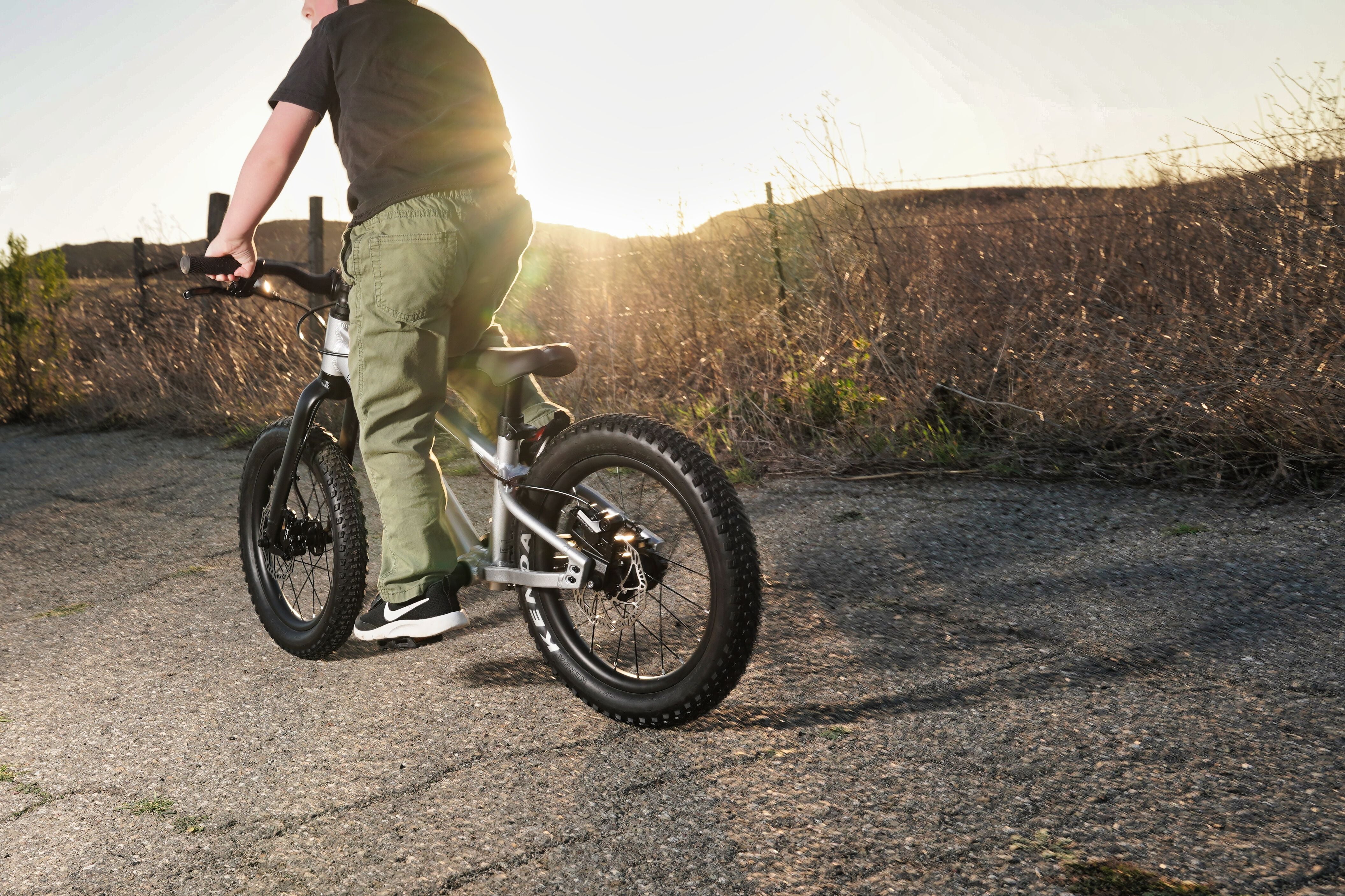 Prevelo Zulu Two｜16